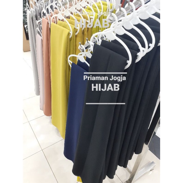 Pashmina 200x75 Diamond Ceruty Halus Pasmina Panjang Phasmina Basic Non Instan Grosir Sleman Jogja-6