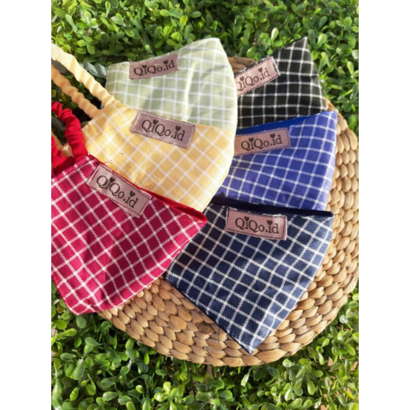 FILLYS : MASKER KAIN MOTIF POLKADOT KOTAK PREMIUM QIQO.ID