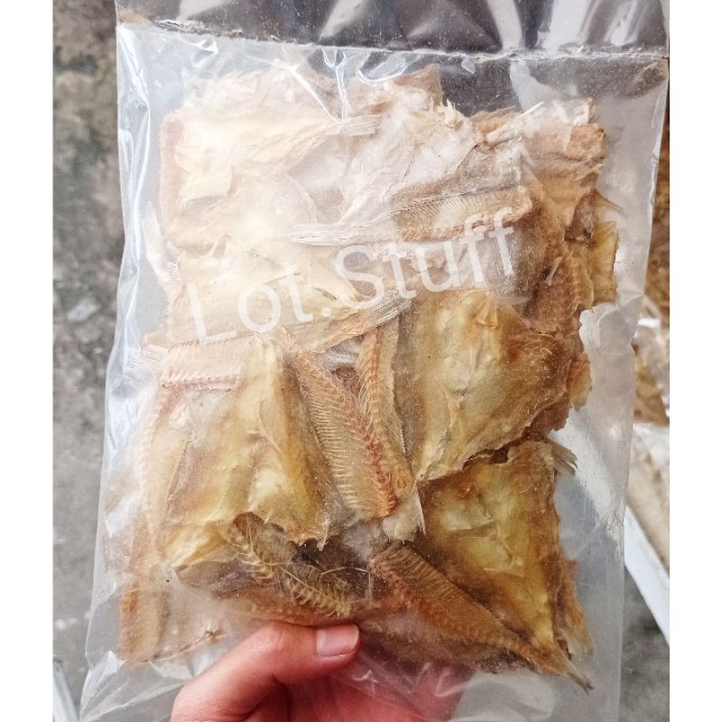

Ikan Asin Tipis Tawar/Ikan Asin Tipis Bilis Khas Pontianak Uk. Kecil