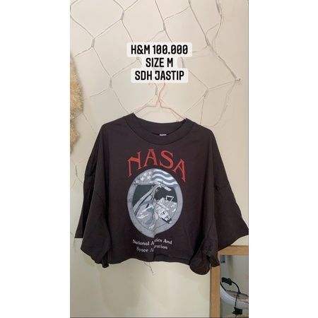 crop tee nasa H&M sale