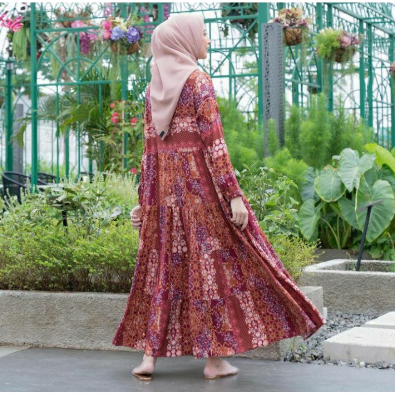 QEENA MIDI DRESS by Heaven Lights