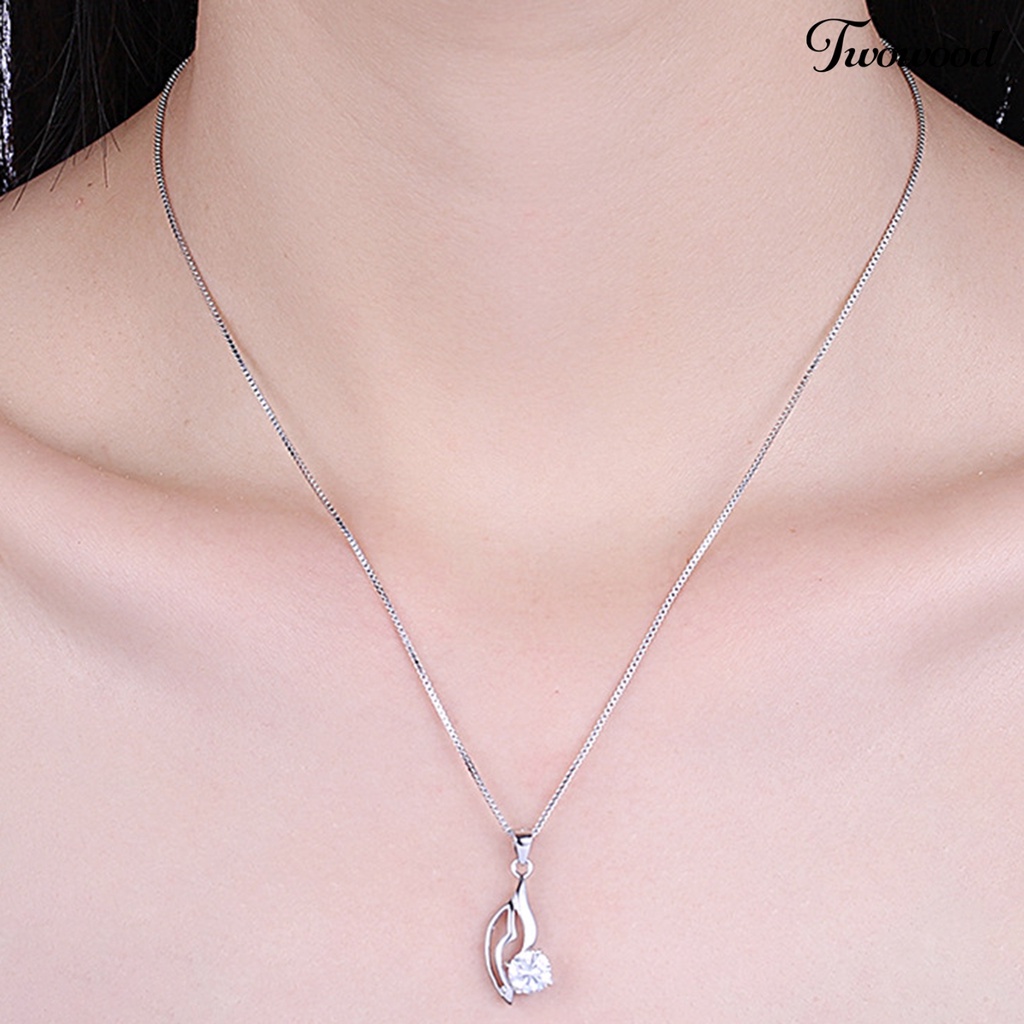 Twowood SILVERHOO 925 Silver Clavicle Necklace Hollow Tree Leaf Cubic Zirconia Pendant Necklace for Dating
