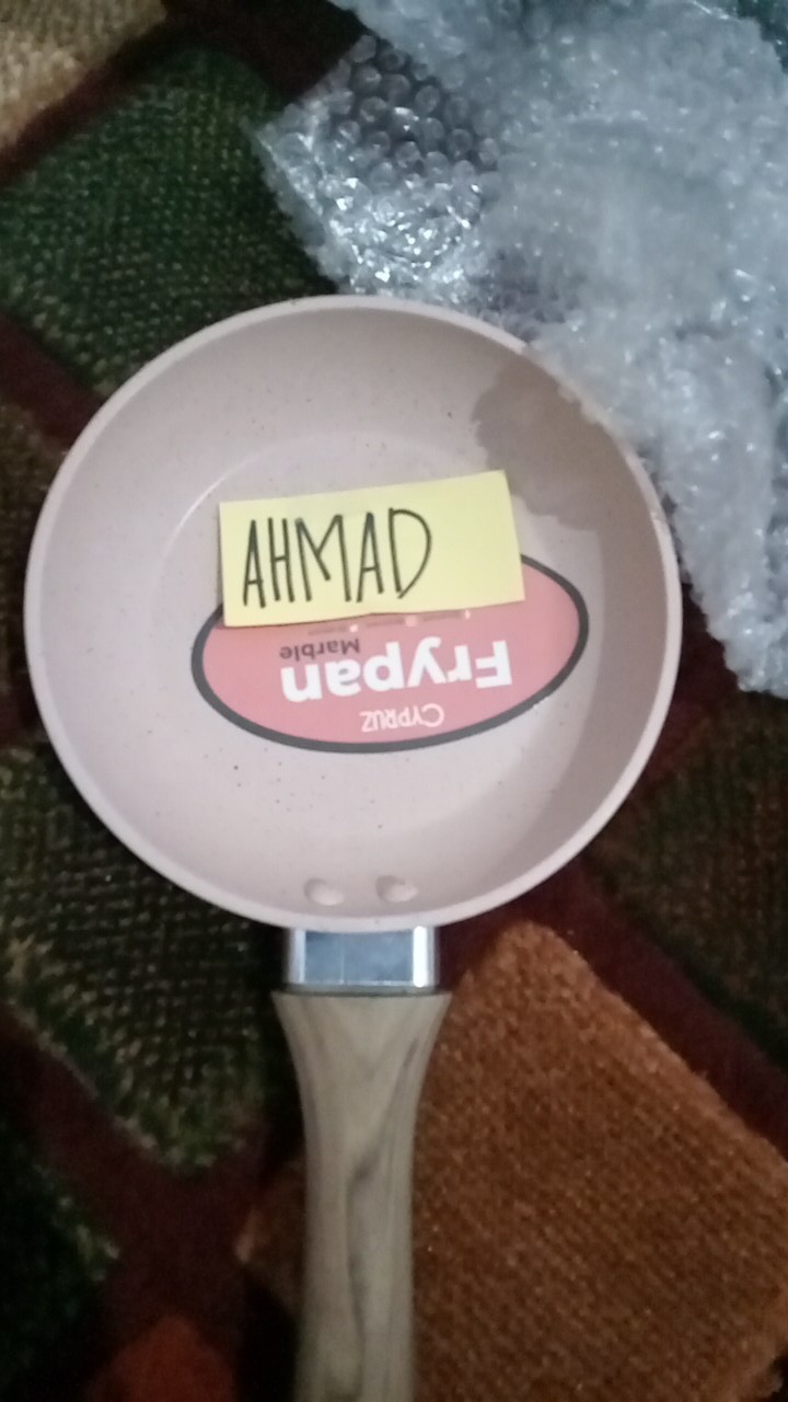 Fry Pan Wooden Touch