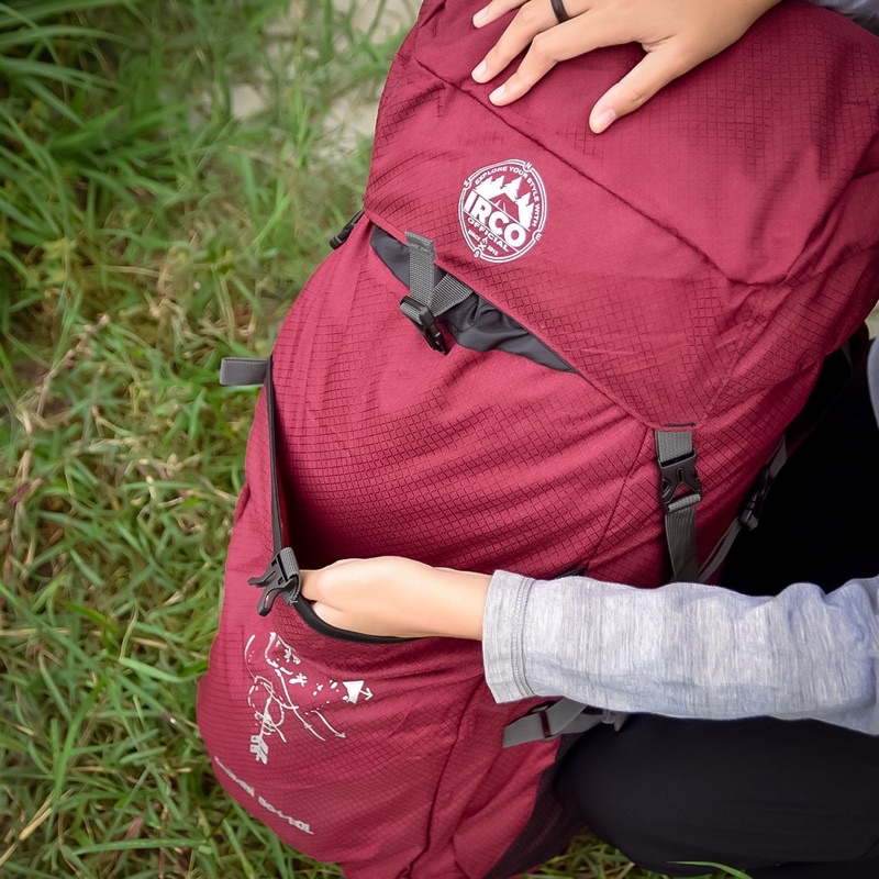 Tas Ransel Carrier Gunung Hiking Outdoor 50 Liter Wanita - Irco Arimbi Merah Maroon