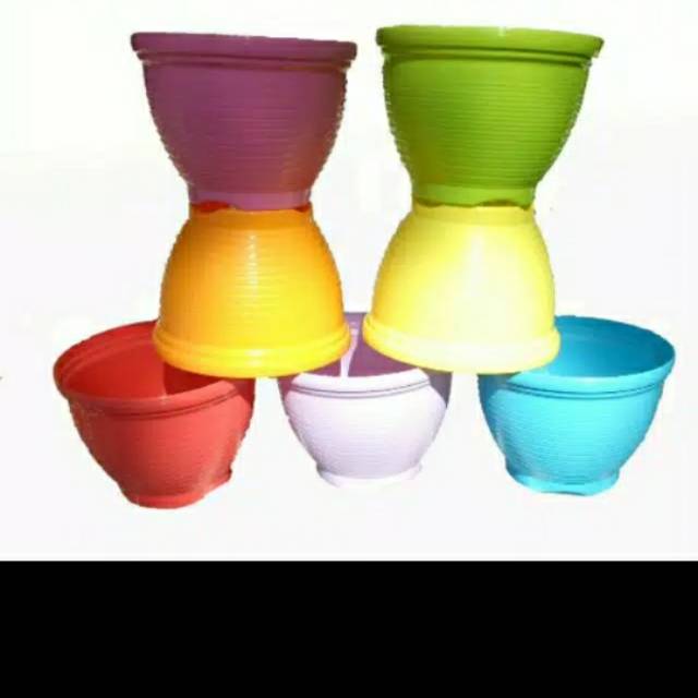 Pot Bunga Tanaman LEBAH 12  READY hijau,orange,merah DAN UNGU