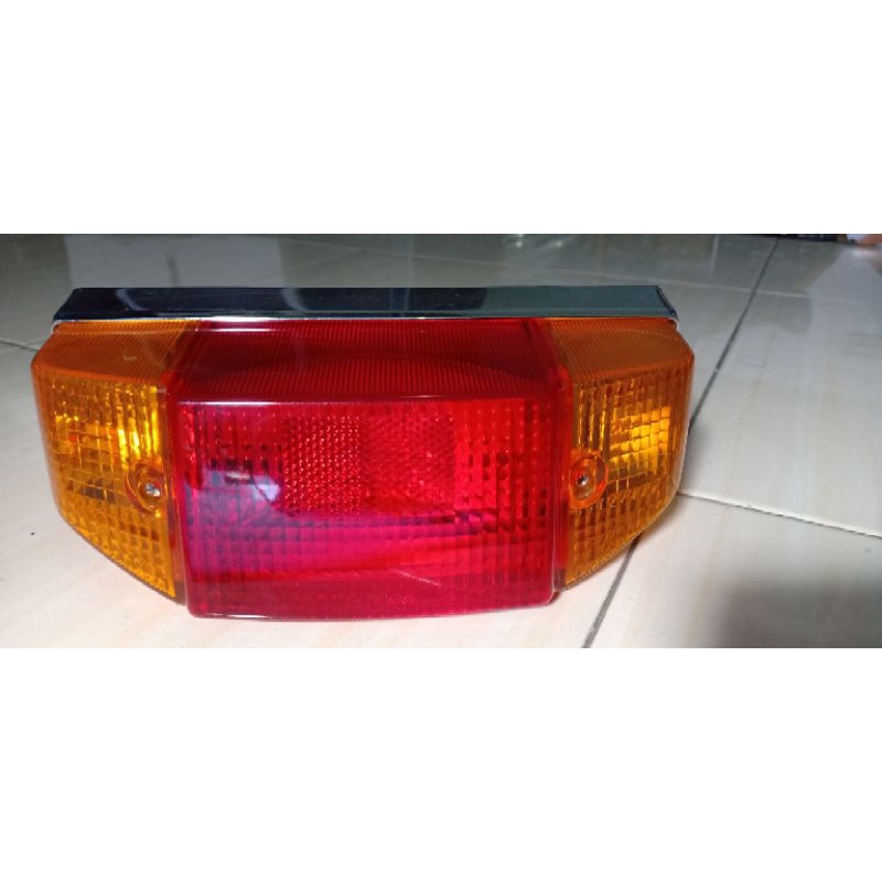 stoplam lampu belakang Yamaha v80 v80ss v80robot v80superdeluxe