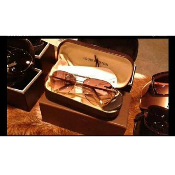 diskon Besar kacamata