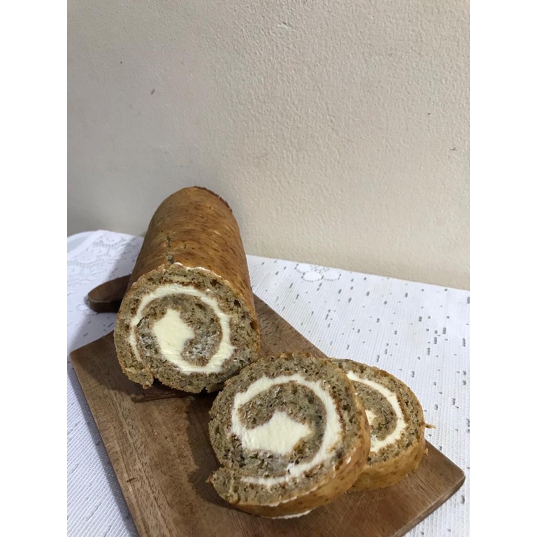 

Cheesy Banana Roll / Kue Gulung Pisang isi Krim Keju