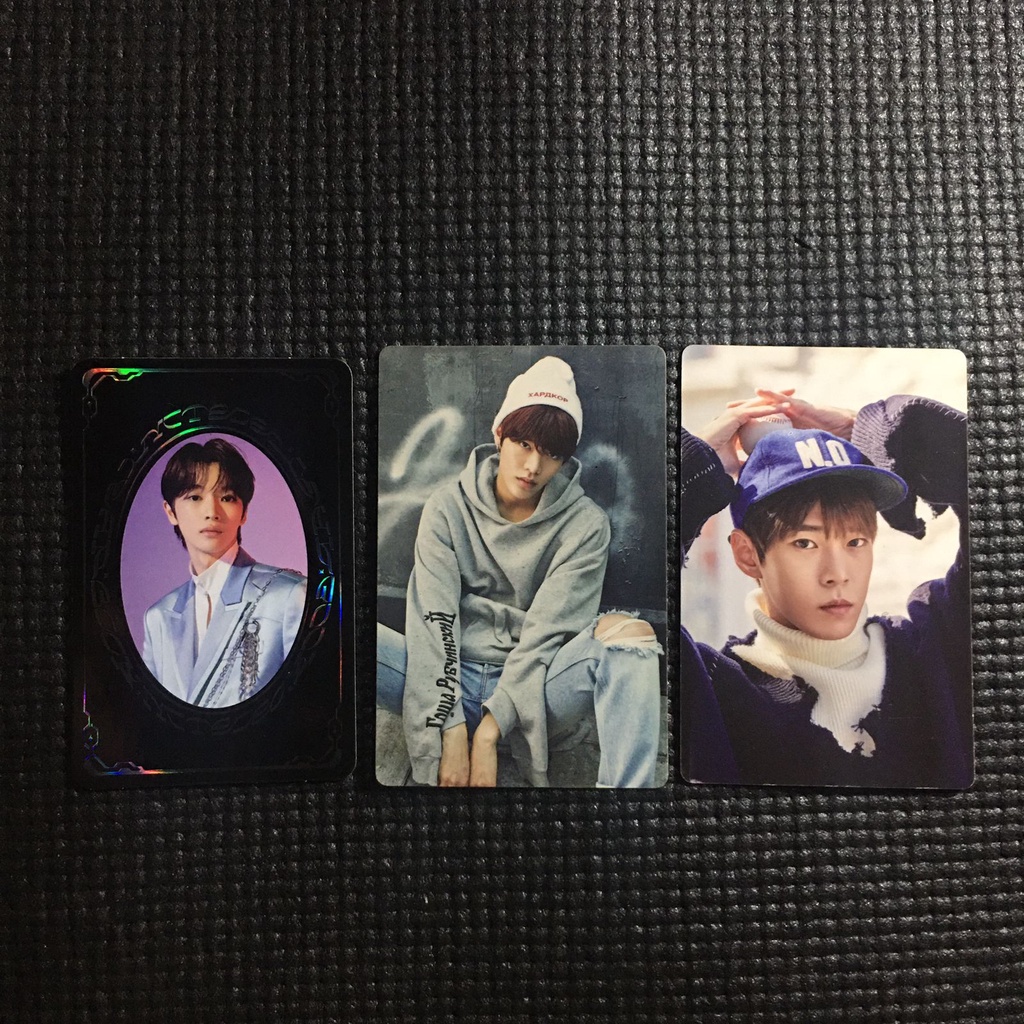 NCT PHOTOCARD - PC DOYOUNG YUTA SEASON GREETINGS SUNGCHAN RESONANCE