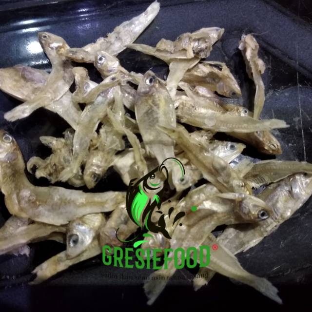 

Ikan teri keeing tawar tanpa bahan pengawet