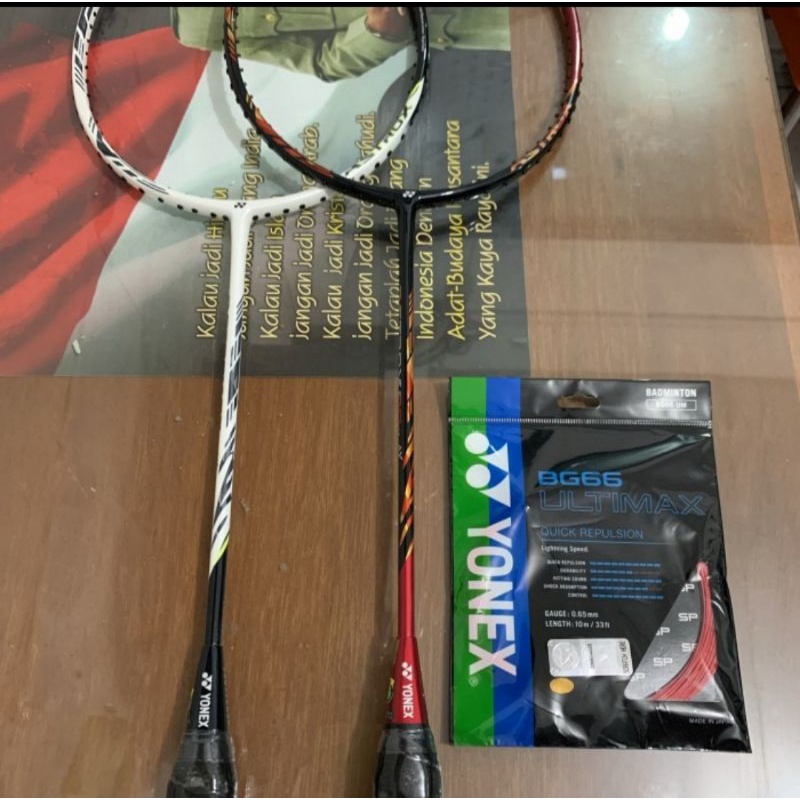 Raket Yonex Astrox 99 Play Whiteblack Original
