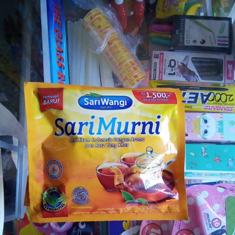 

Teh Sari Murni dari Sariwangi 10.8 gr