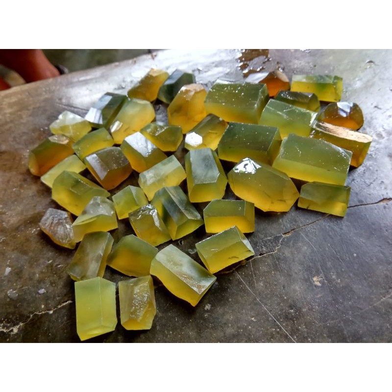 Bahan Batu idocrase bio solar aceh