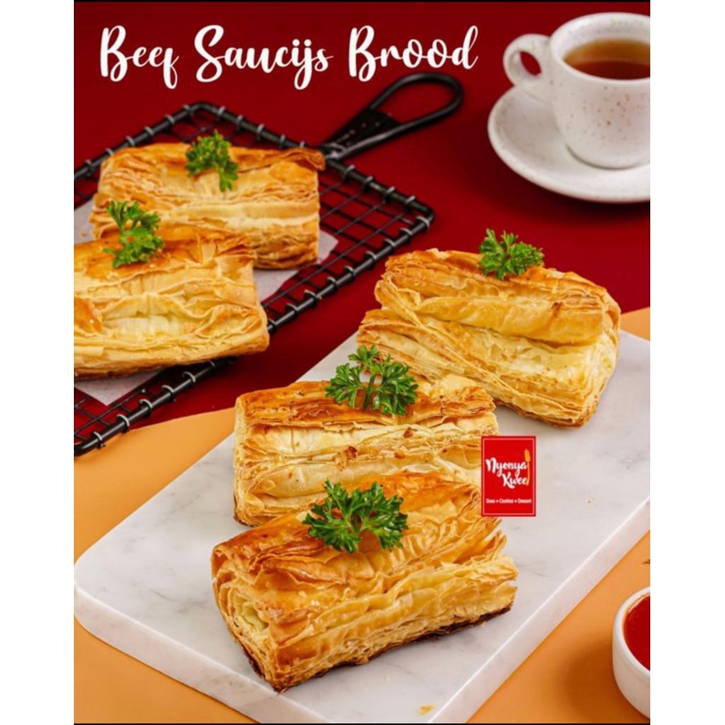 

SAUSAGE SAUCIJS BROOD BEEF PREMIUM