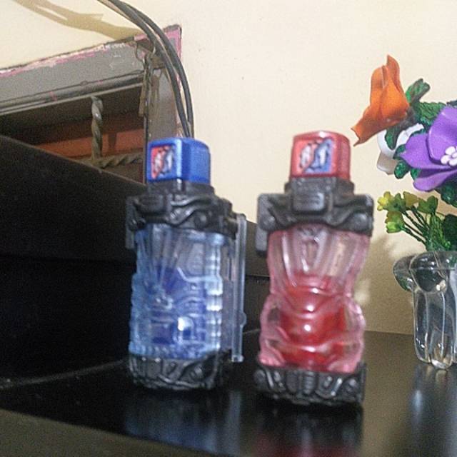 Dx kamen rider build/rabbit and tank