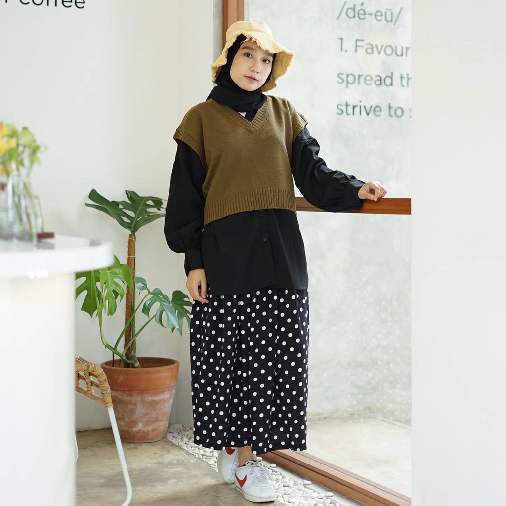 ROMPI RAJUT KOREA / ROMPI RAJUT CROP / VEST RAJUT