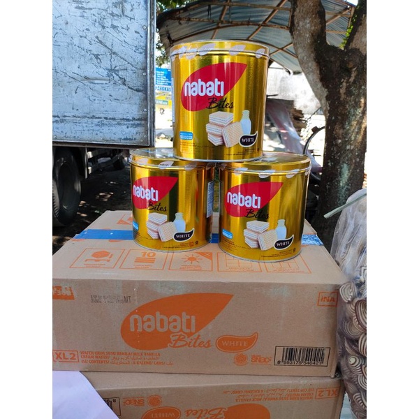 GROSIR SNACK NABATI WAFER KALENG MURAH