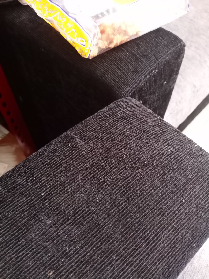 Cetakan Es Batu Silikon 36 Cube Dengan Tutup Elastis