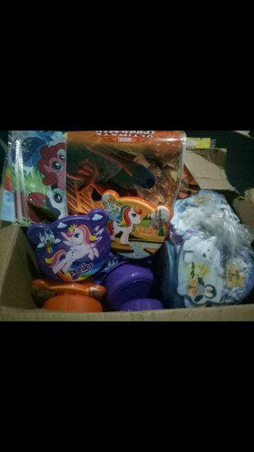 Kotak Makan Mini Cocok Untuk Souvenir