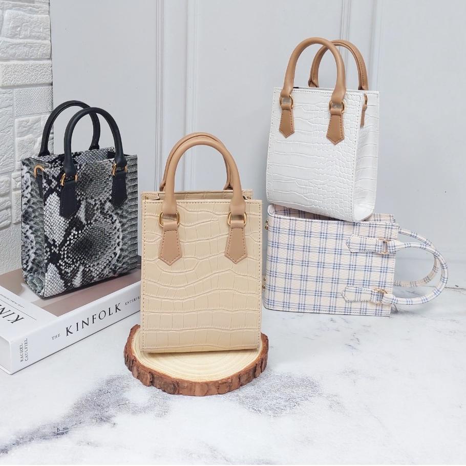 Kejar Harga KATH - HANDBAG MINI TAS SELEMPANG WANITA (PREMIUM) FREE BOX