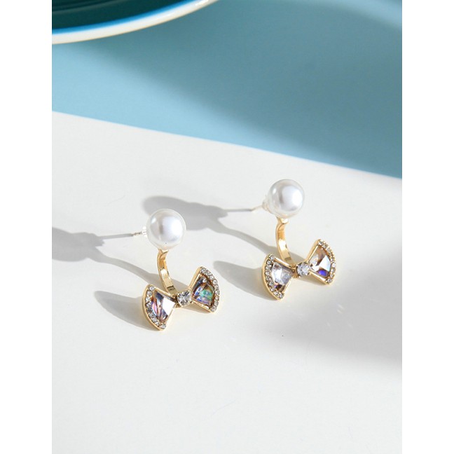 LRC Anting Tusuk Fashion Golden Bow Stud Earrings With Pearl And Diamonds D84685