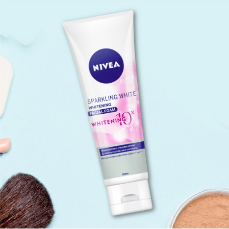 Nivea Sparkling Bright Facial Foam Pearl