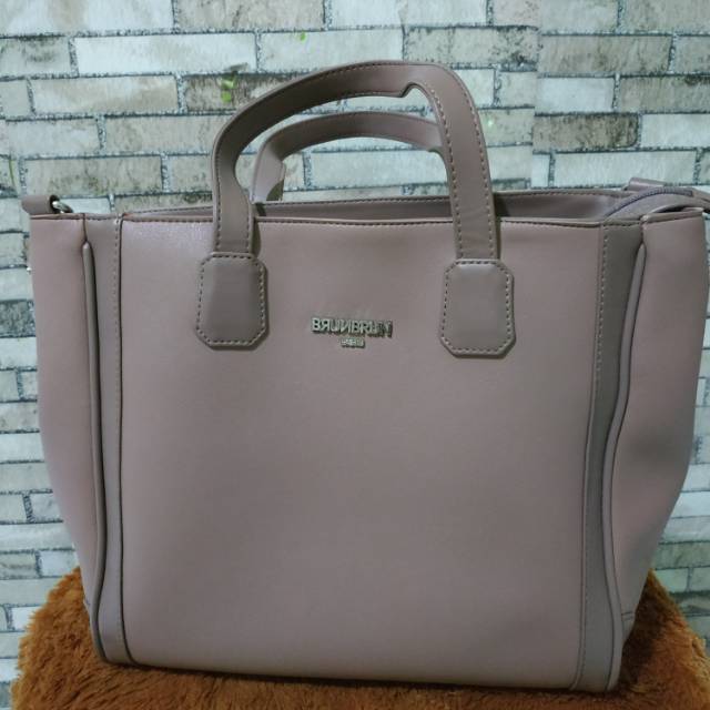 Tas brunbrun paris preloved