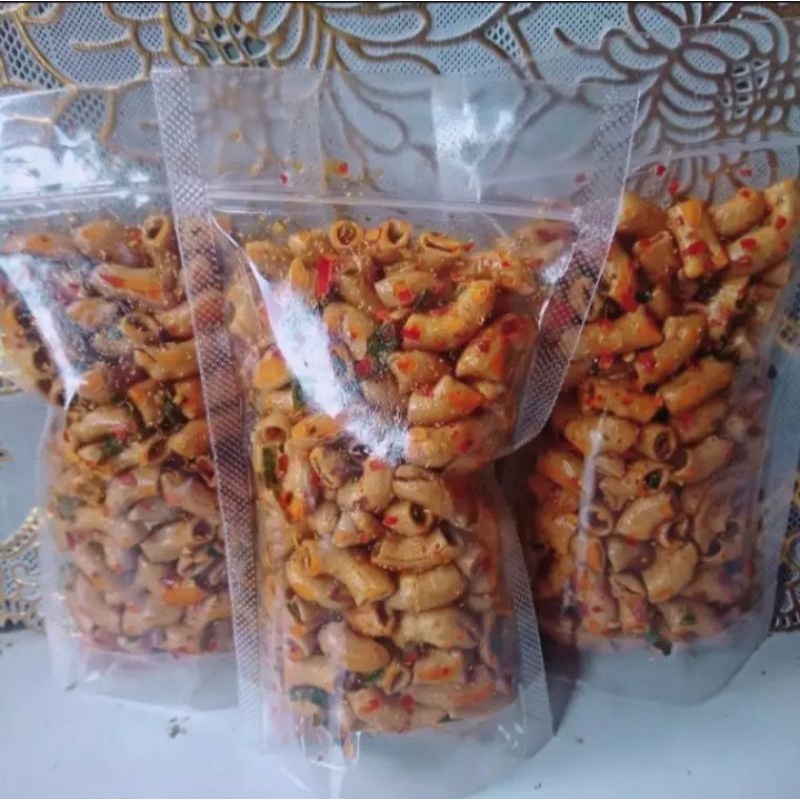 

makaroni bantat daun jeruk isi 90gram
