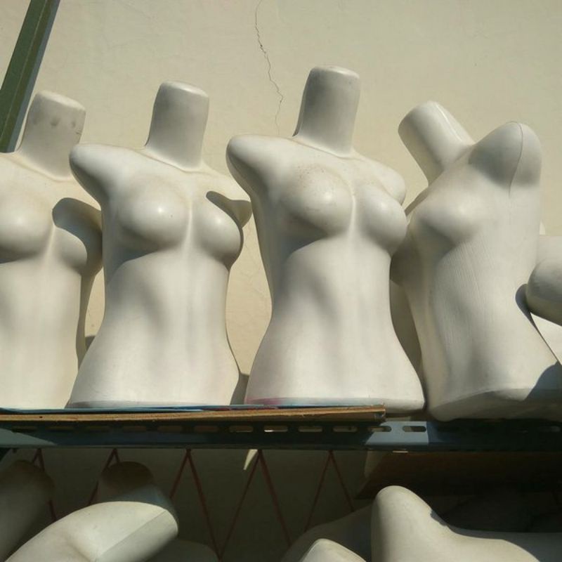 patung baju setengah badan bekas