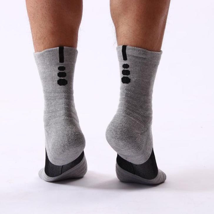 PUIY SUPER ELITE KAOS KAKI PANJANG PENDEK ORIGINAL TEBAL ANTI BAKTERI Silahkan