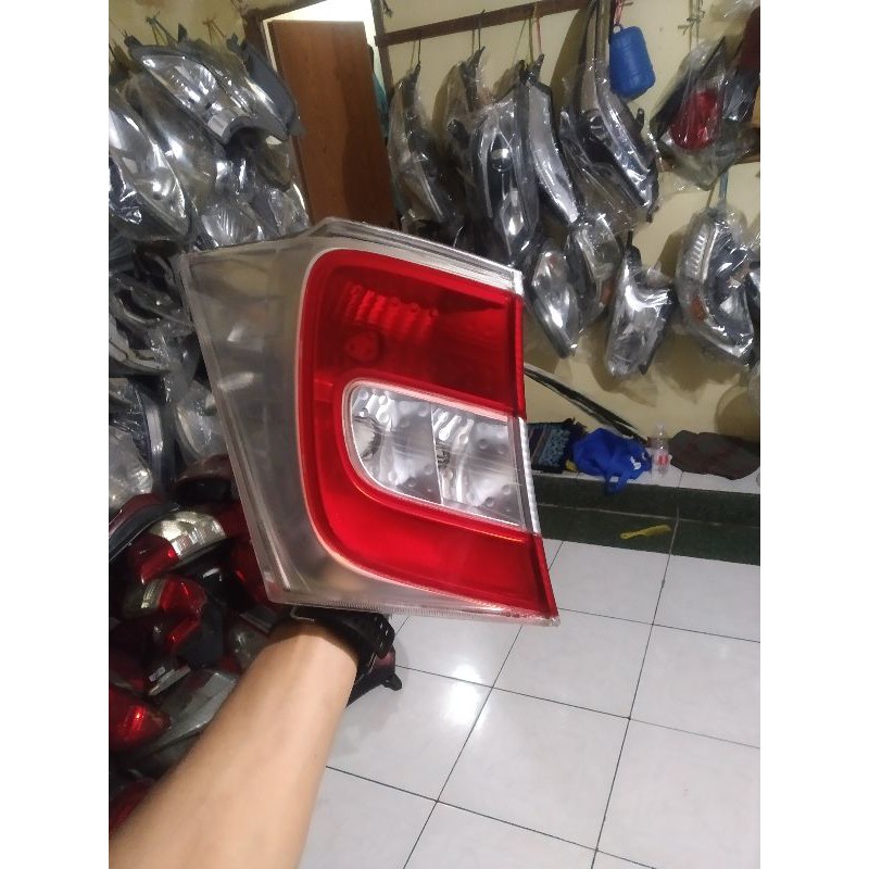 stoplamp honda freed 2015