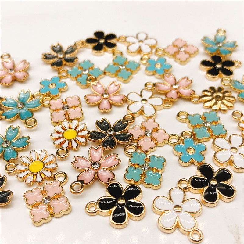 4pcs Manik-Manik Enamel Bentuk Bunga Bahan Alloy Metal Untuk Membuat Perhiasan Gelang Handmade DIY