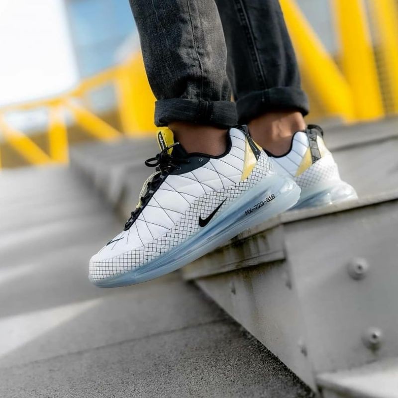 

Nĺke Air Max 720 - 818 White Yellow