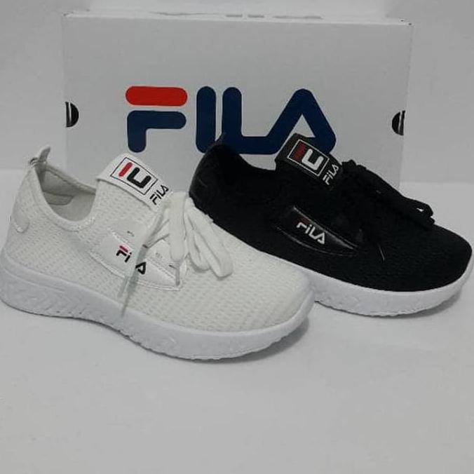 Barang Berkualitas Sepatu Sneakers Fila sneakers wanita import Sepatu Wanita DISKON