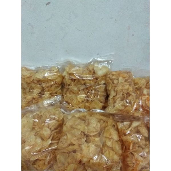

keripik singkong 1 KG pedas enak renyah