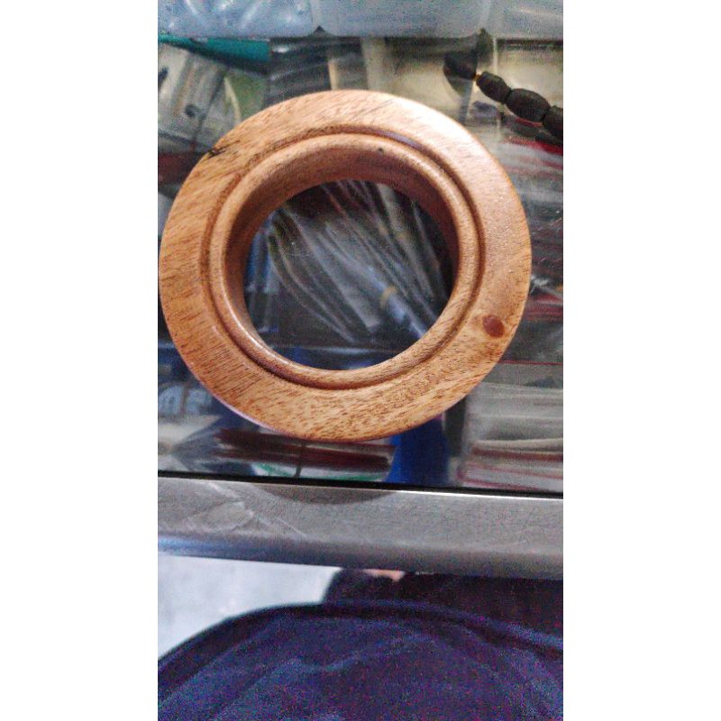 gulungan senar pancing kayu