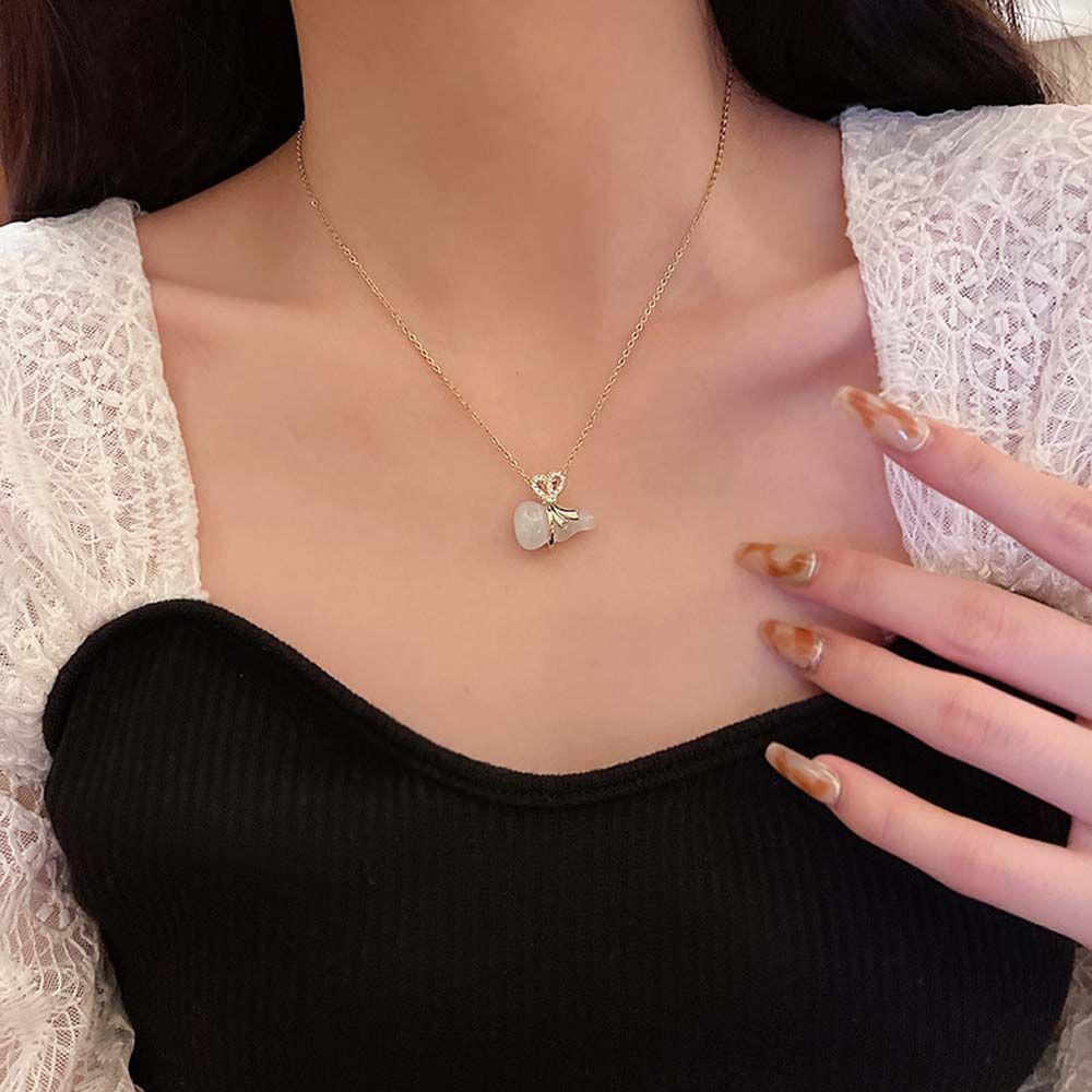 Mxbeauty Kalung Emas Kepribadian Indah Wanita Kalung Gaya Etnik Perhiasan Jewelry Hadiah Temperamen Kalung Perempuan