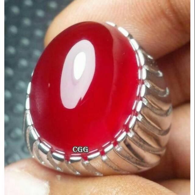 Cincin batu KUALITAS SUPER Red Baron