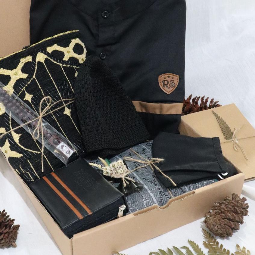 

3KD♤ HAMPERS ALAT SHOLAT PRIA /SARUNG KOKO GIFT BOX / SPESIAL HAMPERS BOX/KADO / RAMADHAN TARAWIH JU
