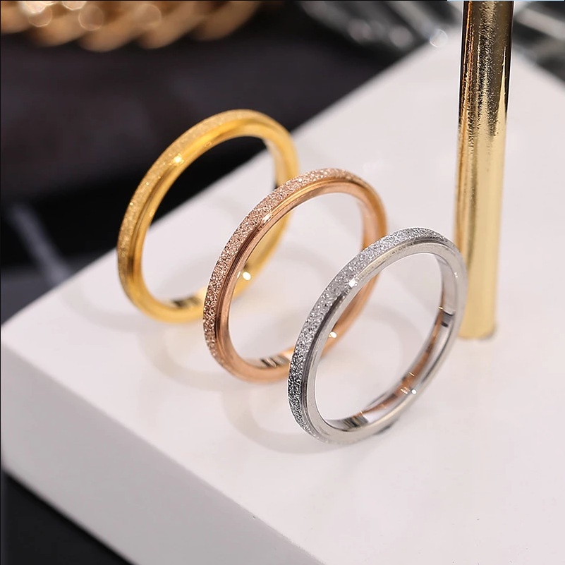 Cincin Titanium steel Lapis Emas 18k Ultra Tipis 2mm Untuk Wanita