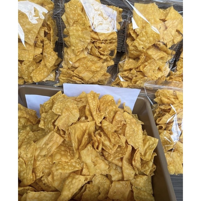

keripik pangsit renyah