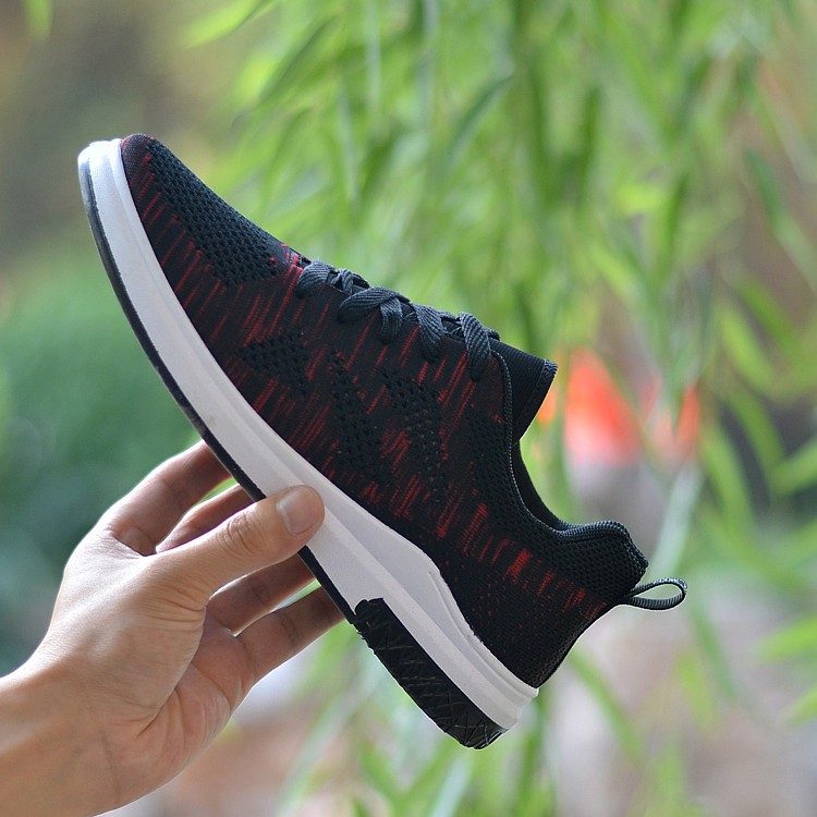 IMPORT SEPATU SNEAKERS PRIA SPORT MOTIF HUJAN !!! - HITAM MERAH