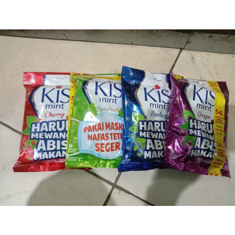 

permen kiss isi 54 pcs
