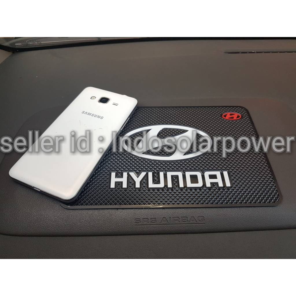 Dashmat Anti Slip Sticky Pad HP Dashboard Mobil HYUNDAI Tucson Santa Fe H1 I10 I20 Getz Accent Atoz