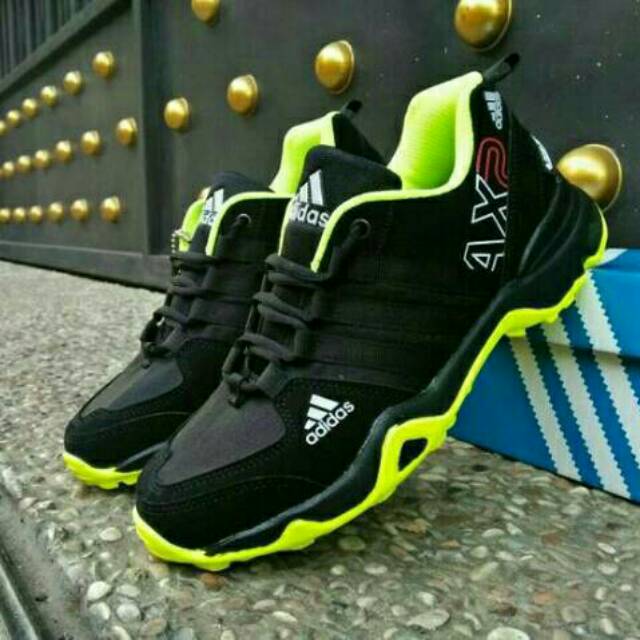 Sepatu Adidas AX2 Man Import Premium Running Fitnes Olahraga Lari Gym Fitnes Sport Pria Cowok Murah