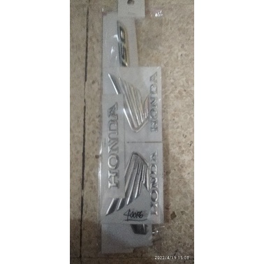 EMBLEM MOTOR HONDA VARIO 150 1SET LENGKAP EMBLEM MOTOR VARIO 150 HONDA