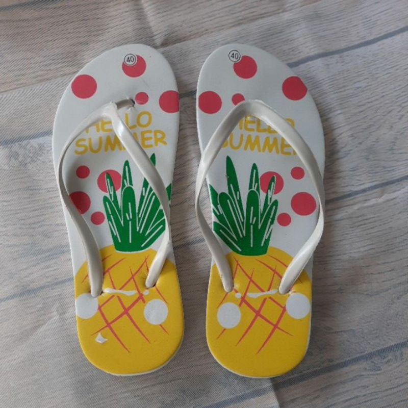 SANDAL WANITA JEPIT SPON MOTIF NANAS