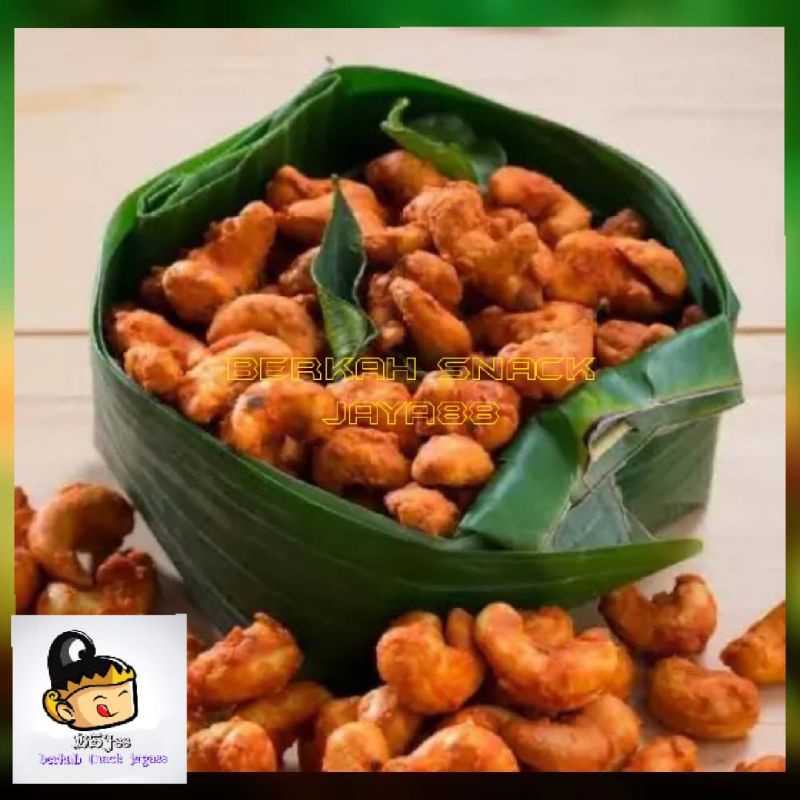 

kacang mete Thailand daun jeruk / kacang mete thailan pedas (500gram)