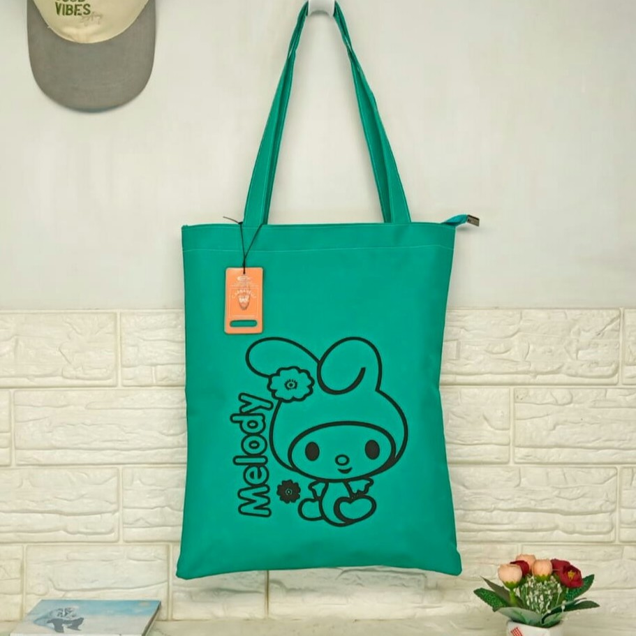 TOTEBAG KANVAS ANAK WANITA /TOTE BAG CUSTOM UNTUK SEMINAR ULANG TAHUN BISA custom SABLON UKURAN MODE