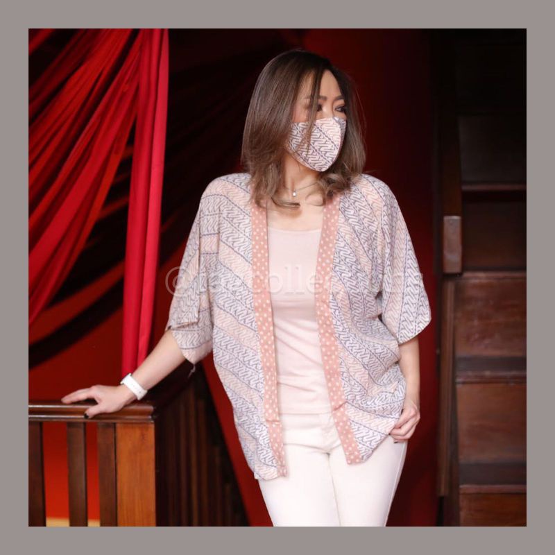 Cardigan Batik Katun Paris